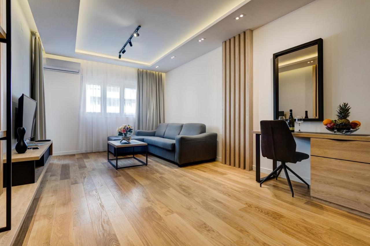 Apart Compliment Podgoriçe Dış mekan fotoğraf