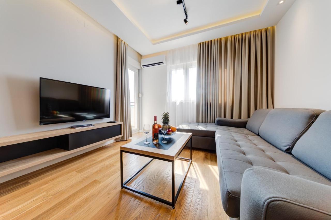 Apart Compliment Podgoriçe Dış mekan fotoğraf